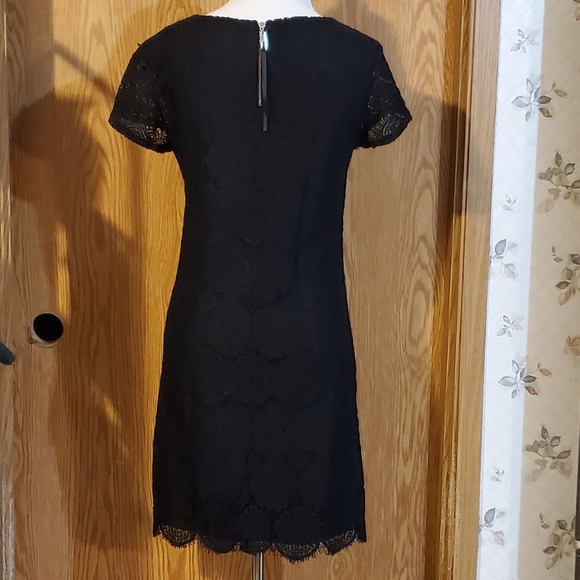 Laundry by Shelli Segal shift dress - Picture 6 of 10